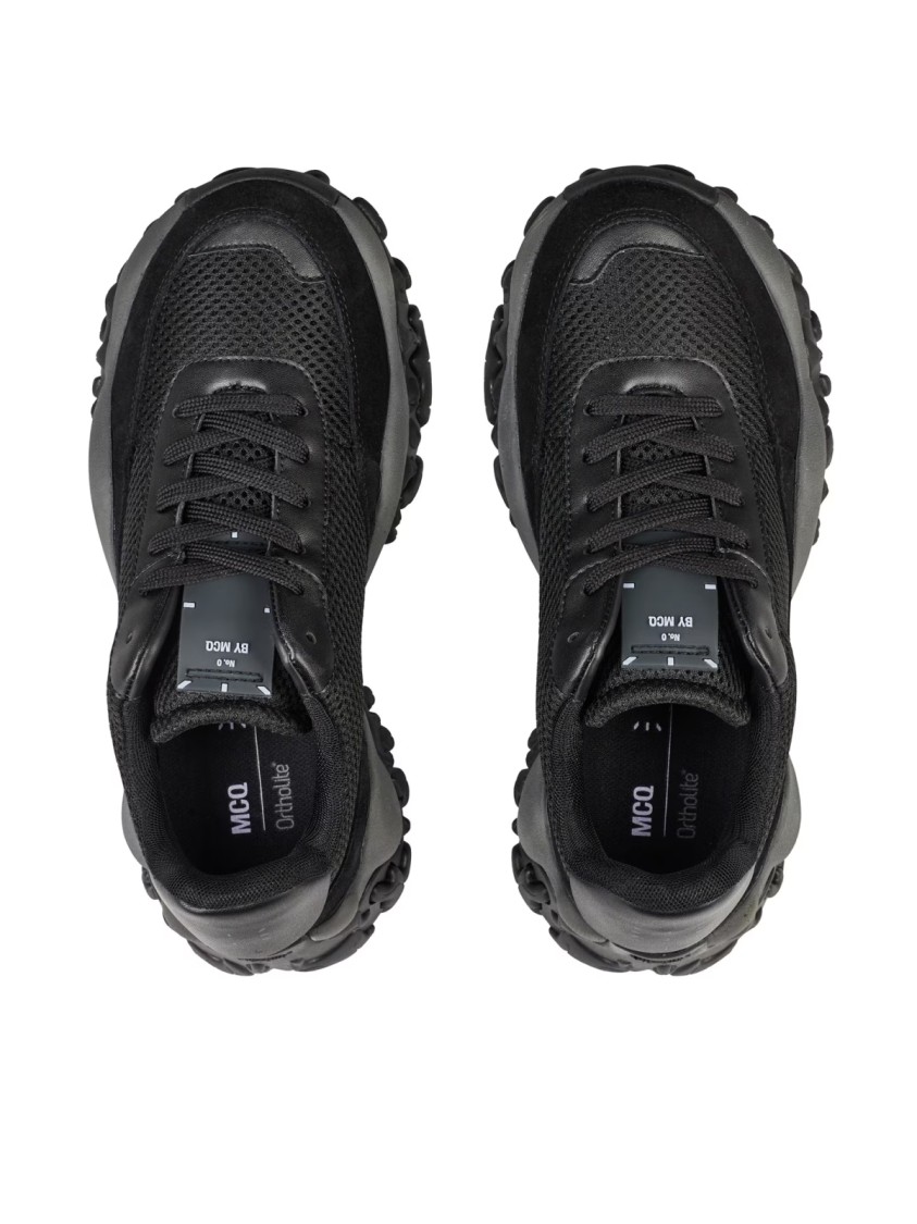 Mcq By Alexander Mcqueen Mcq Icon 0 Crimp Low Sneakers In Black