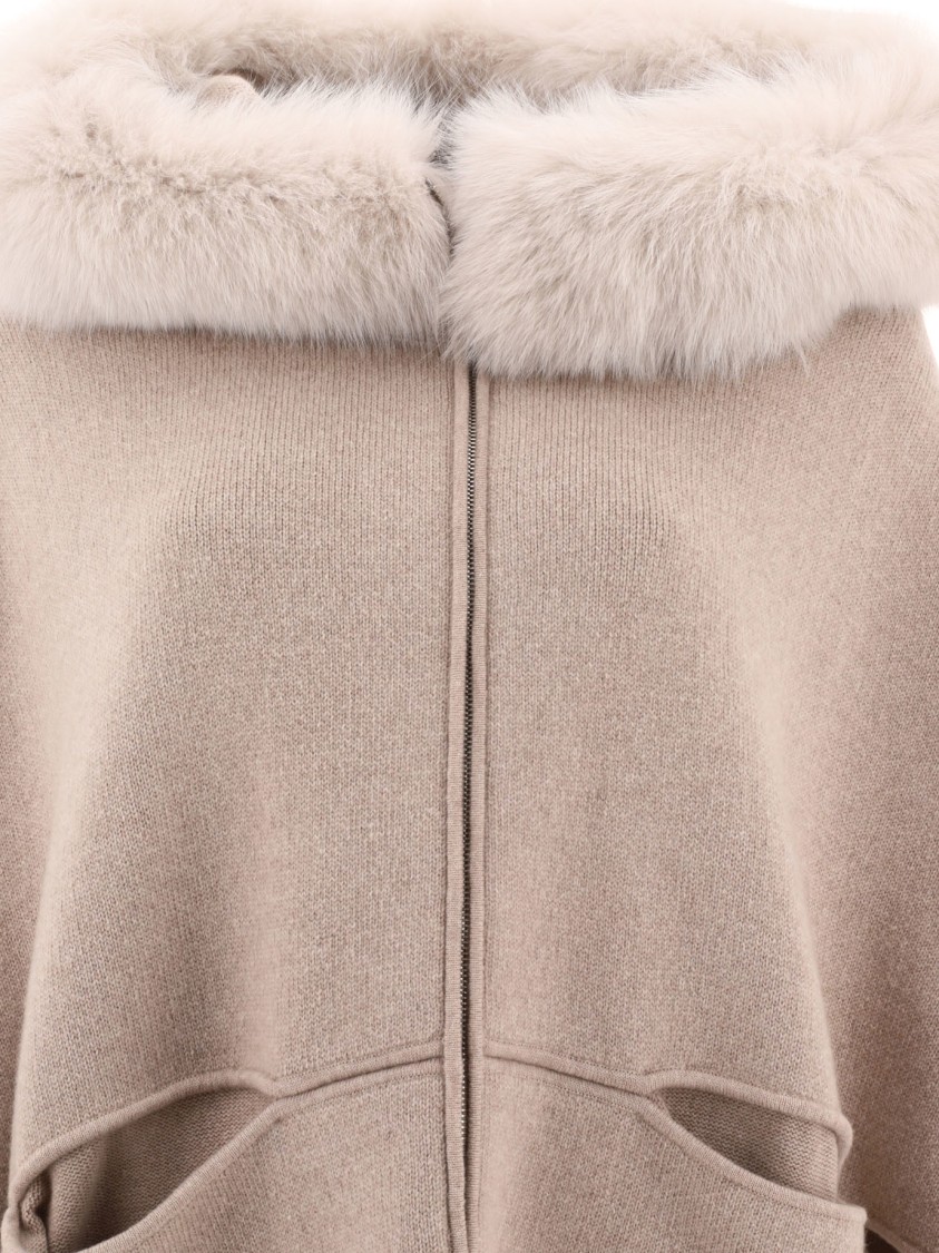 Giovi Beige Wool And Cashmere Cape With Fur Collar In Neutral