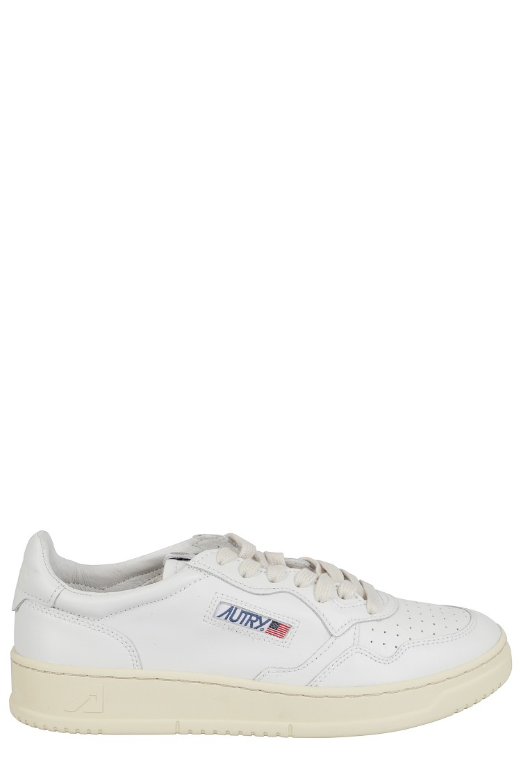 Autry Medalist Low White Sneakers With Suede Inserts And Tonal Heel Tab In Leather Man In White