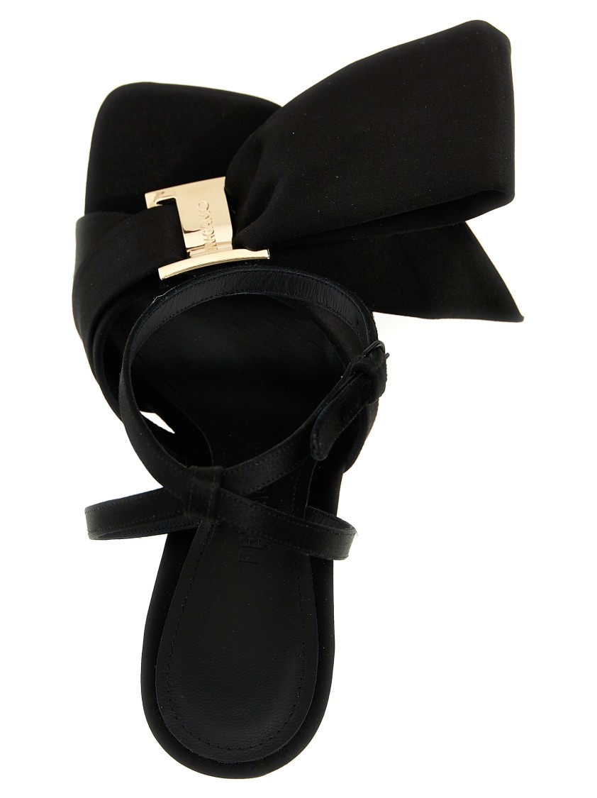 Ferragamo 'helena' Sandals In Black