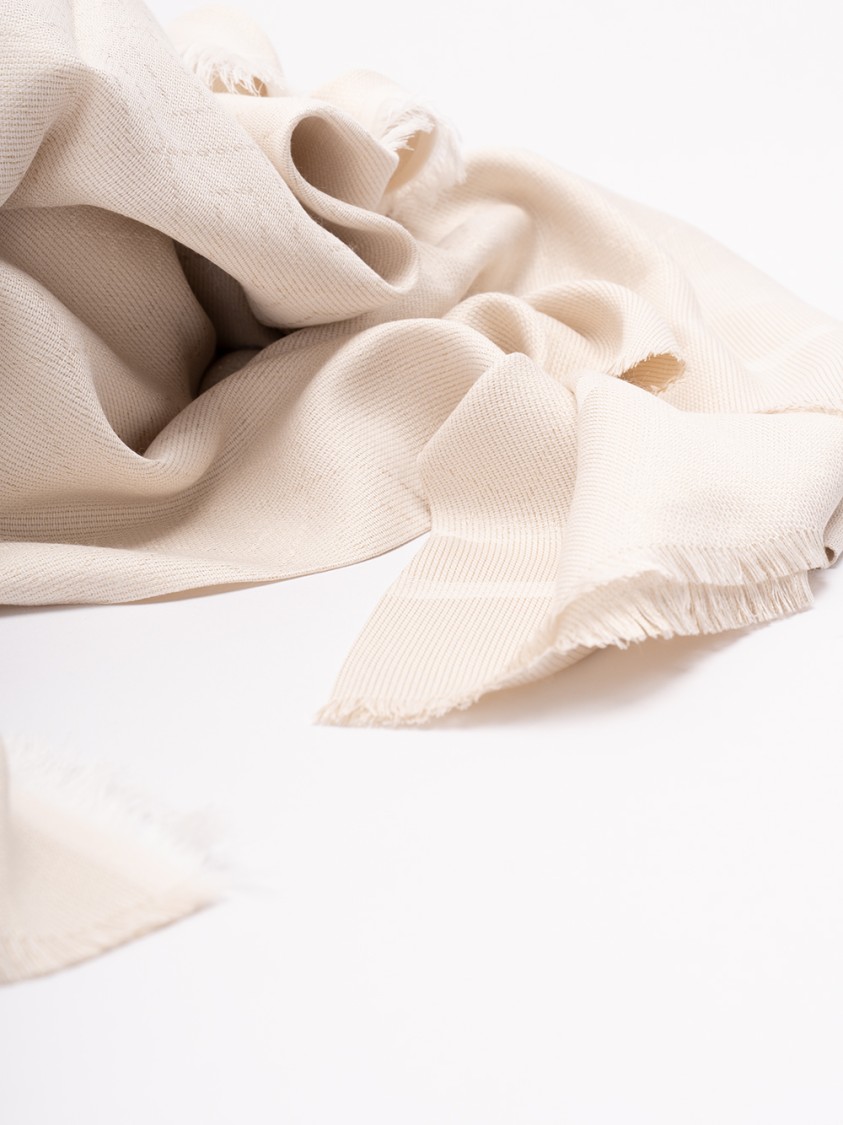 Elisabetta Franchi Soft Lightweight Viscose Scarf In Neutral