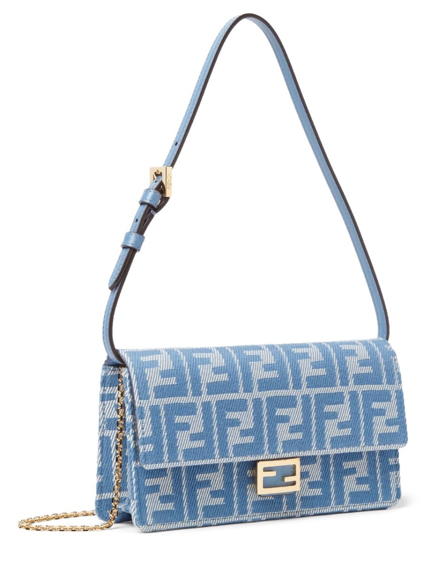 Shop Fendi "baguette" Wallet