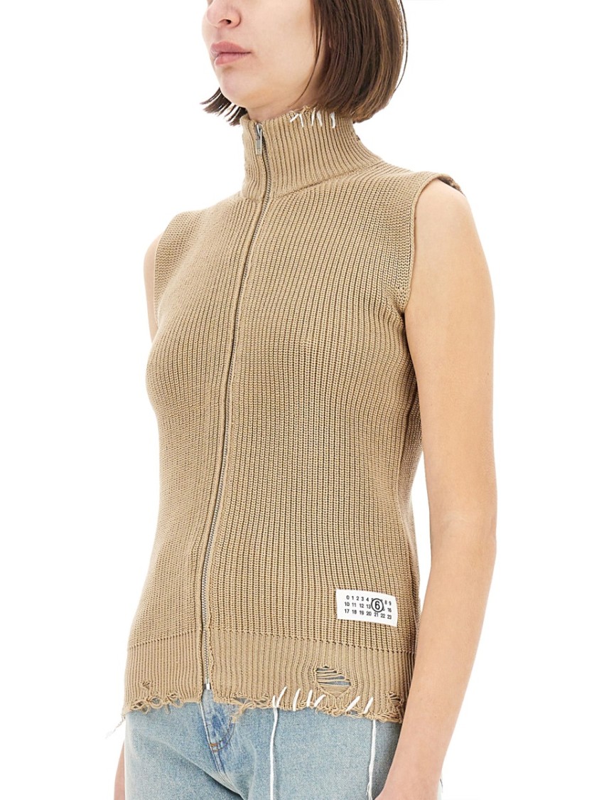 Mm6 Maison Margiela Mm6 By Maison Margiela High Collar Knitted Vest In Neutrals