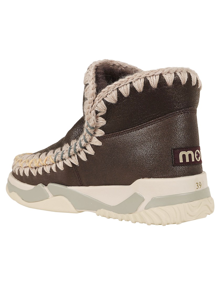 Mou Brown Textured Ankle Boots With Intricate Stitching In Brown