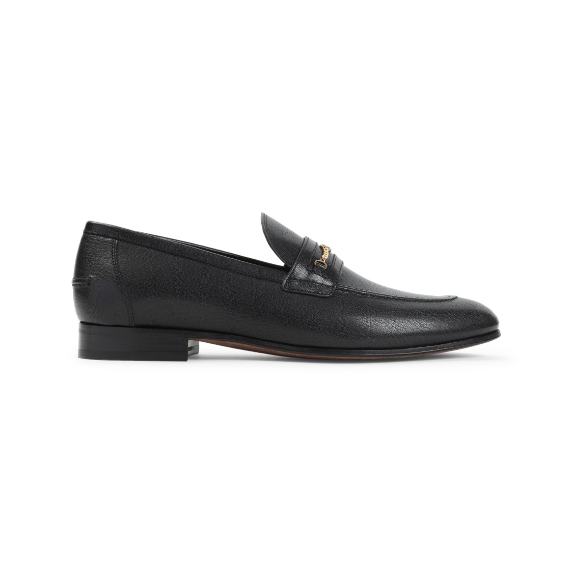 Valentino Garavani Pointed-toe Grained Leather Loafers With Decorative Chain