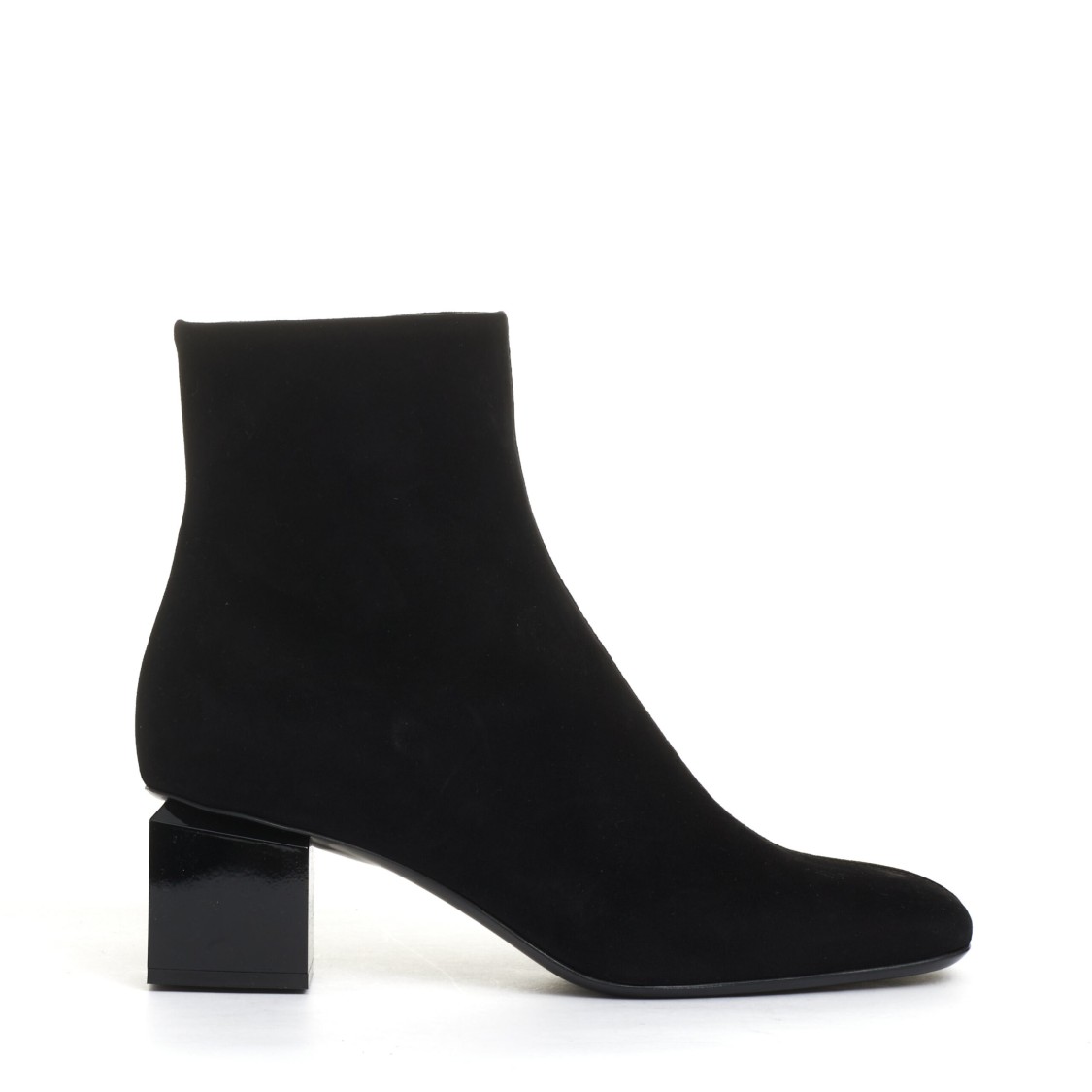 Agl Attilio Giusti Leombruni Agl Veta Precious Ankle Boot With Heel In Black