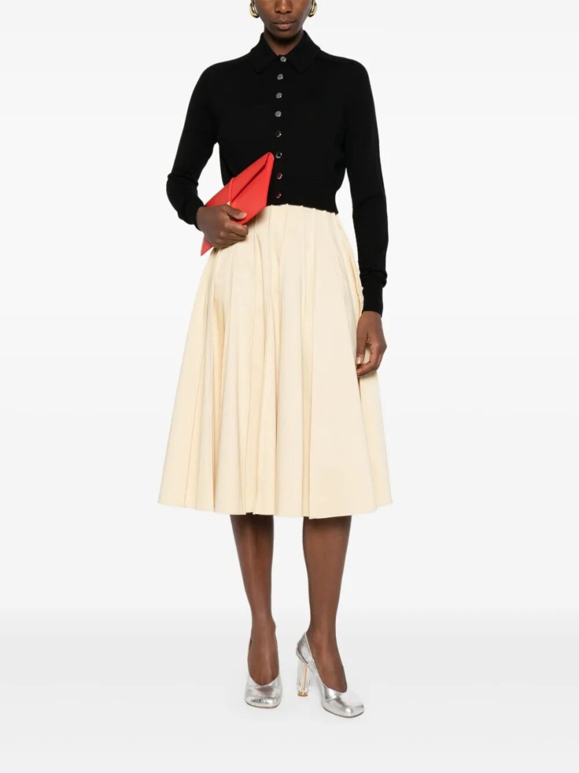 Sportmax Virgin Wool Cardigan With Classic Collar And Retro Charm In Black