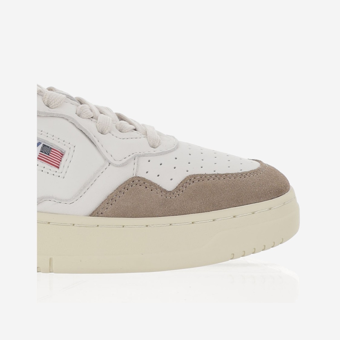 Autry Low Sneaker With Contrast Panels And Perforated Detailing In White