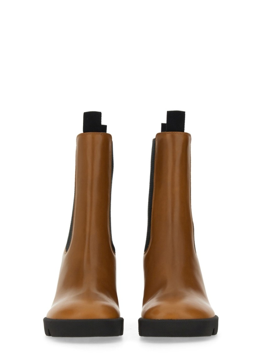 Burberry Leather Boots With High Block Heel In Brown