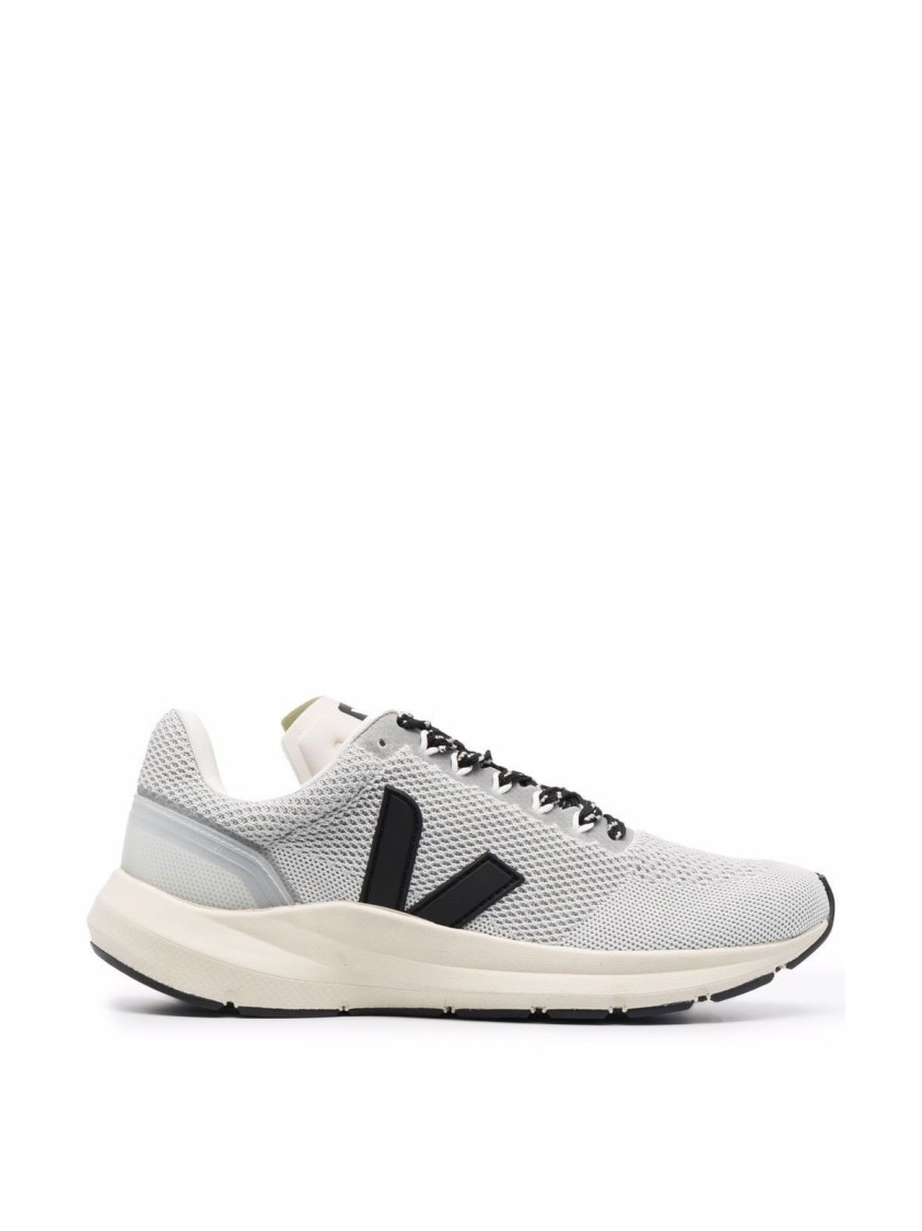 Veja Marlin V-knit Sneakers In White