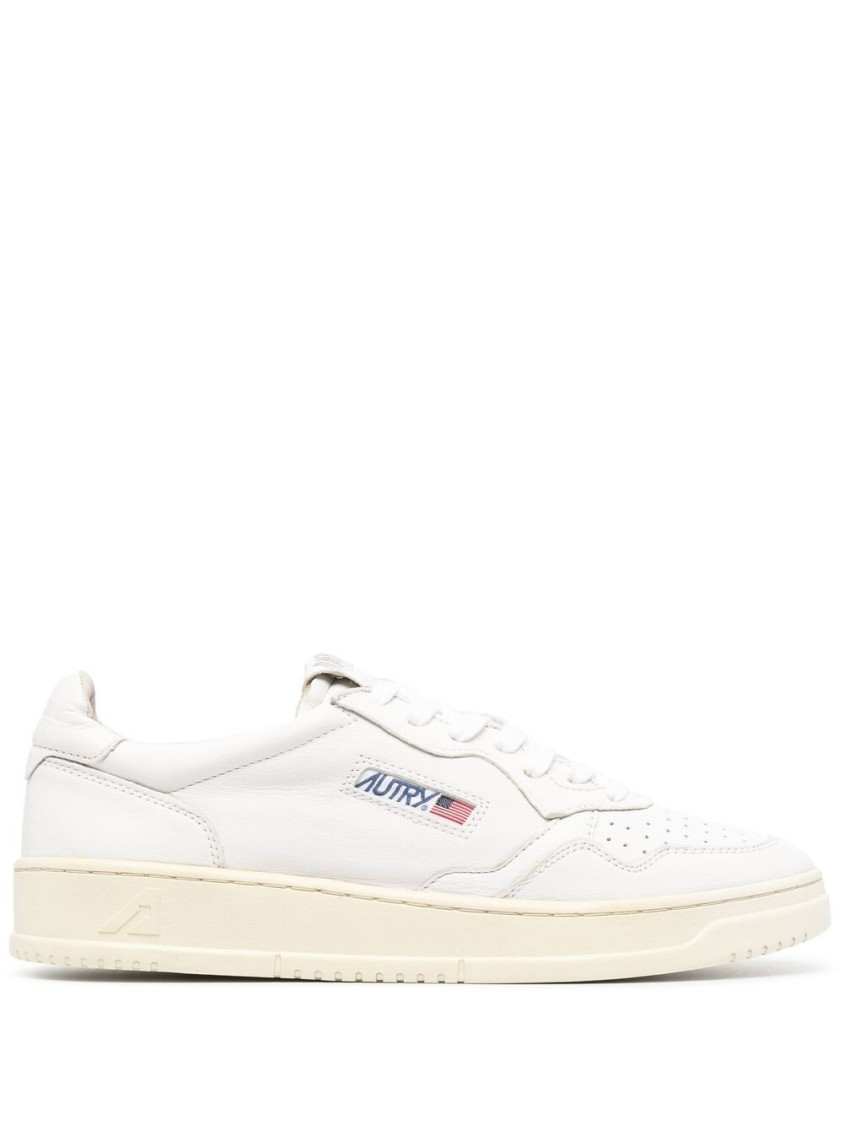 Autry Low Sneaker With Perforated Detailing And Rubber Sole In White
