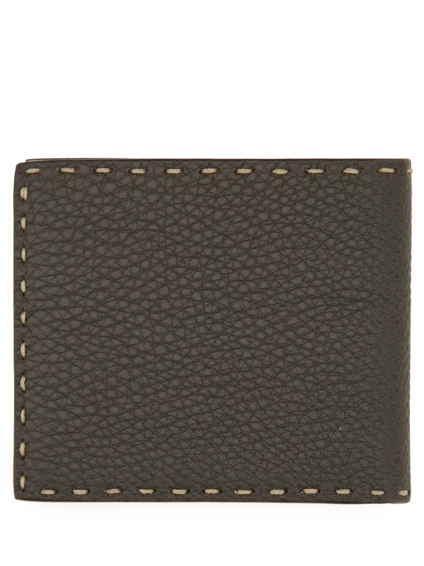 Fendi Exposed Stitching Leather Bifold Wallet In Grey