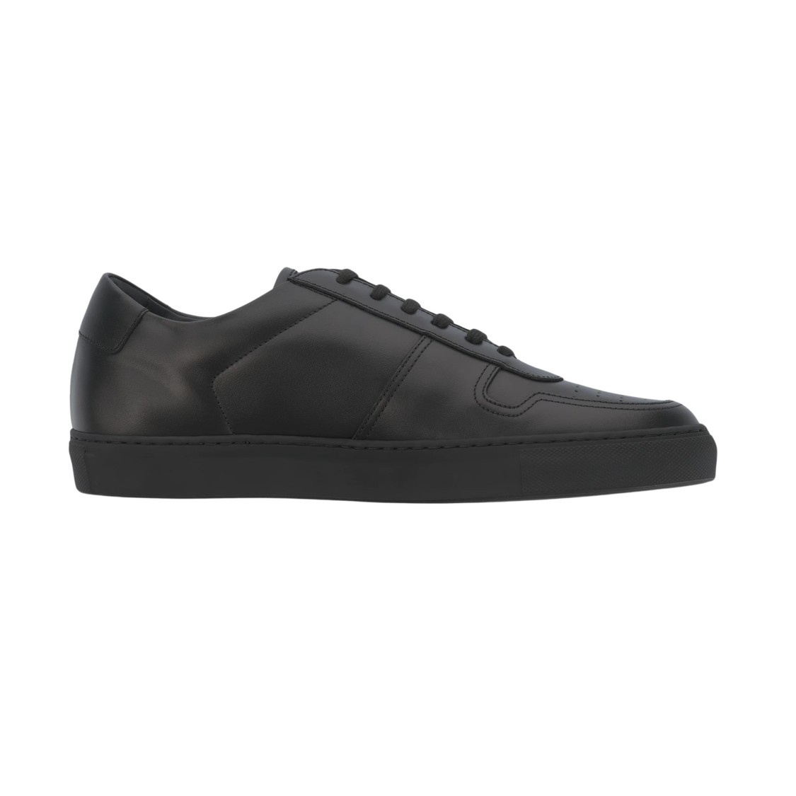 Common Projects Bball Low In Leather Sneakers In Black
