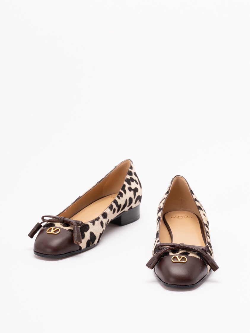 Valentino Ballerina Leather-trimmed Leopard-print Calf Hair Flats In Black