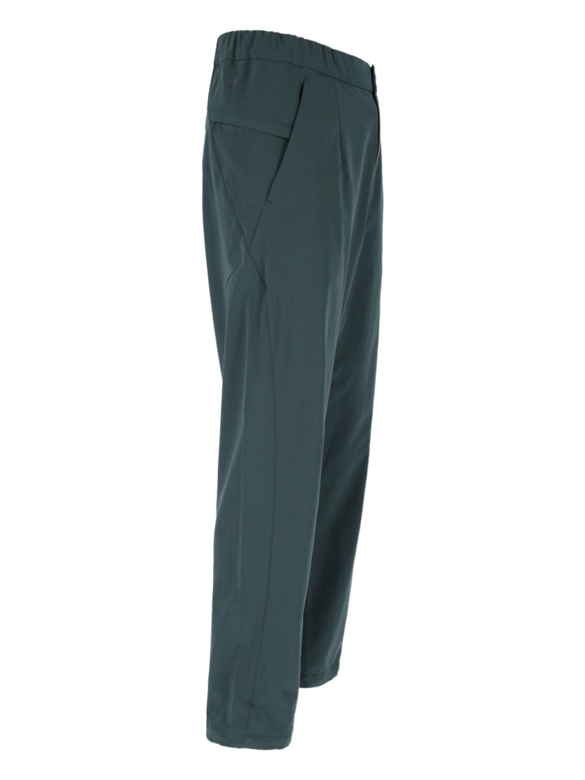 GOLDWIN GOLDWIN ACTIVEWEAR PANTS WITH ELASTICIZED WAISTBAND AND FRONT PLEATS