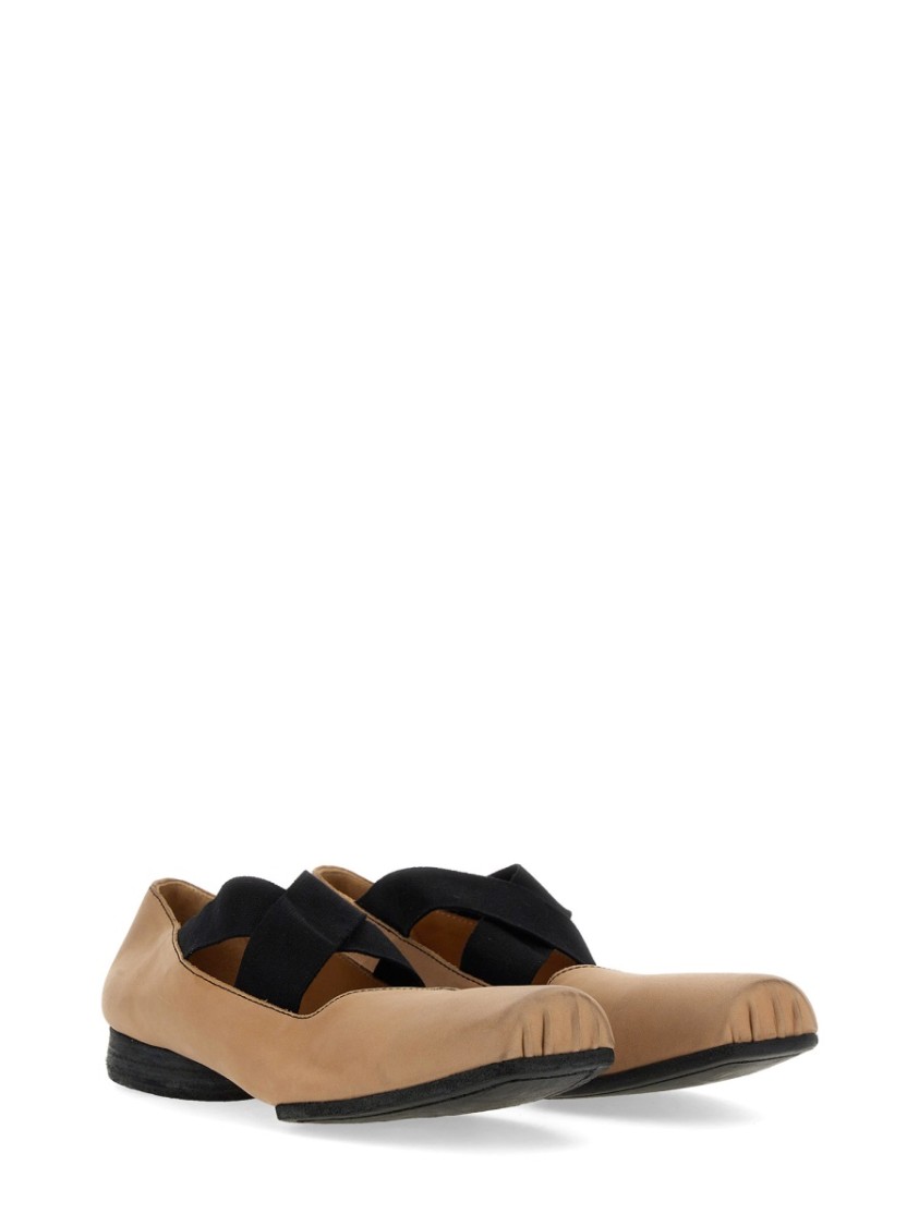 Uma Wang Leather Ballerina In Neutrals