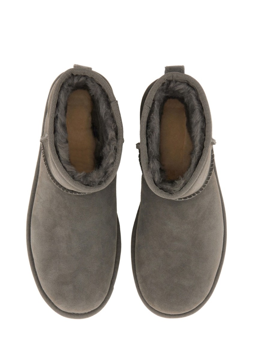 Ugg 10mm Mini Classic Ii Shearling Boots In Gray
