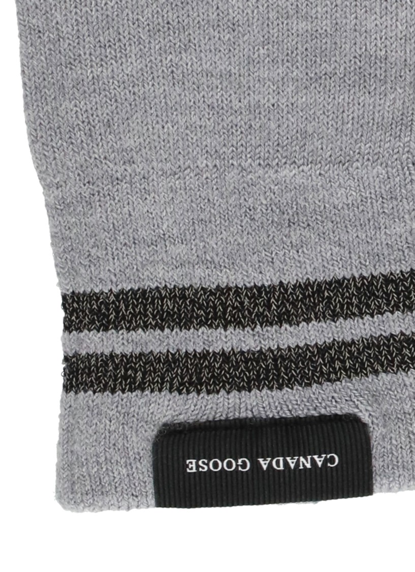 Canada Goose Gloves Grey In Grey