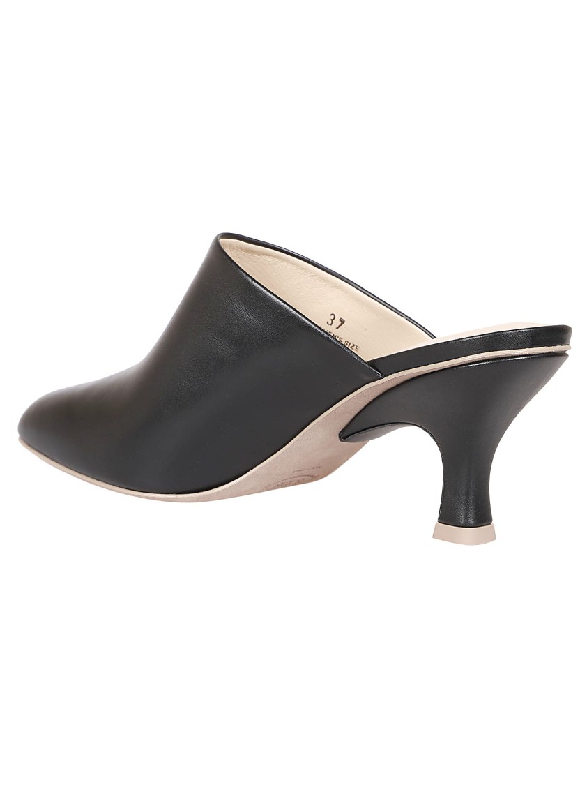 Tod's Pointed Toe Leather Mules With Curved Heel In Black