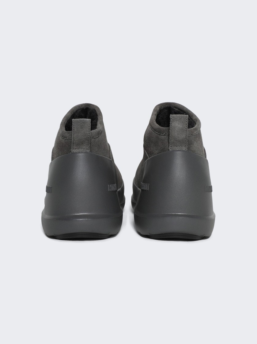Shop Moon Boot Luna Low Boot Suede In Grey