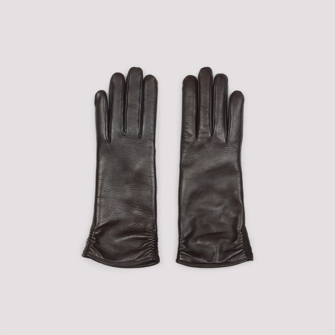 手袋 Giorgio Armani Lamb Leather Gloves With Refined Silhouette Giorgio Armani Lamb Leather With Refined Silhouette | THE LIST