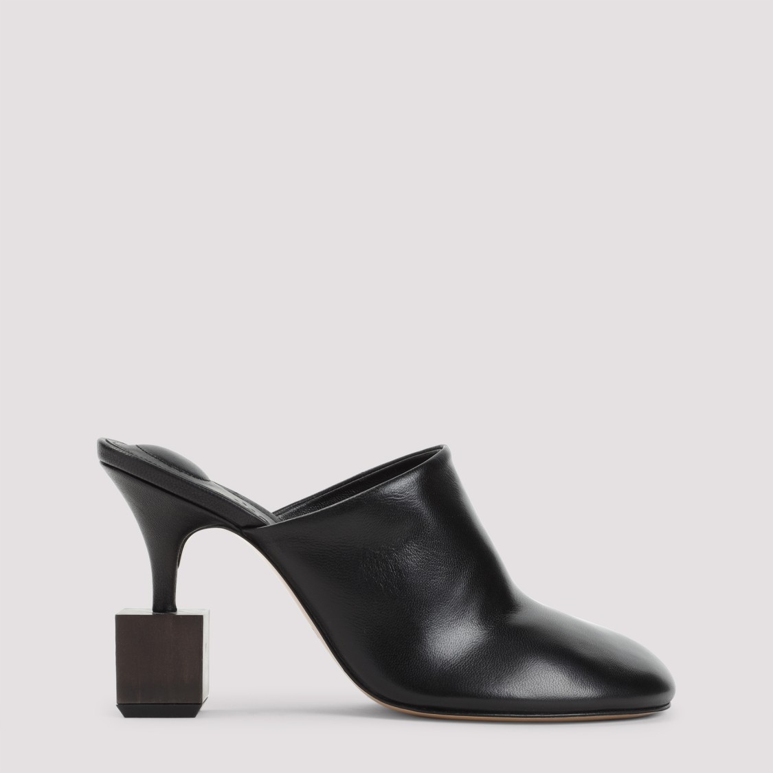 Shop Jacquemus Bisou Mules In Black