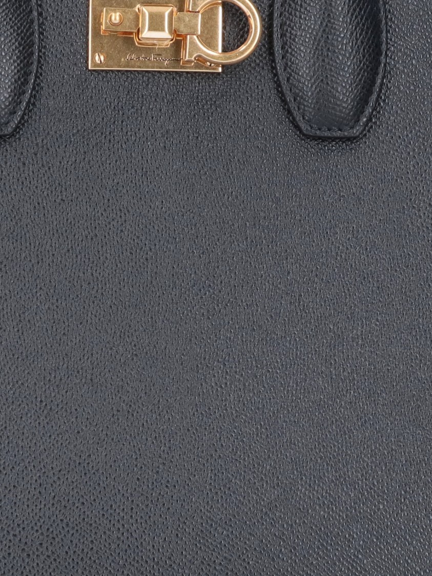 Ferragamo Studio Box M' Handbag – Black