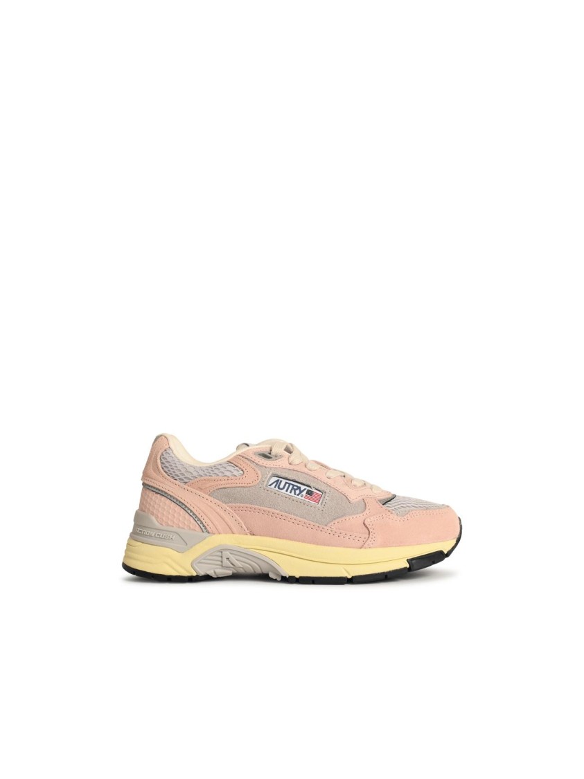 Autry Hyperway Low Urban Running Sneakers In Neutral