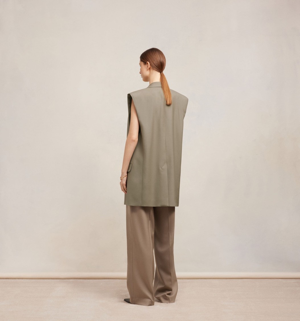 Ami Alexandre Mattiussi Ami Sleeveless Tailored Blazer With Notch Lapel In Brown