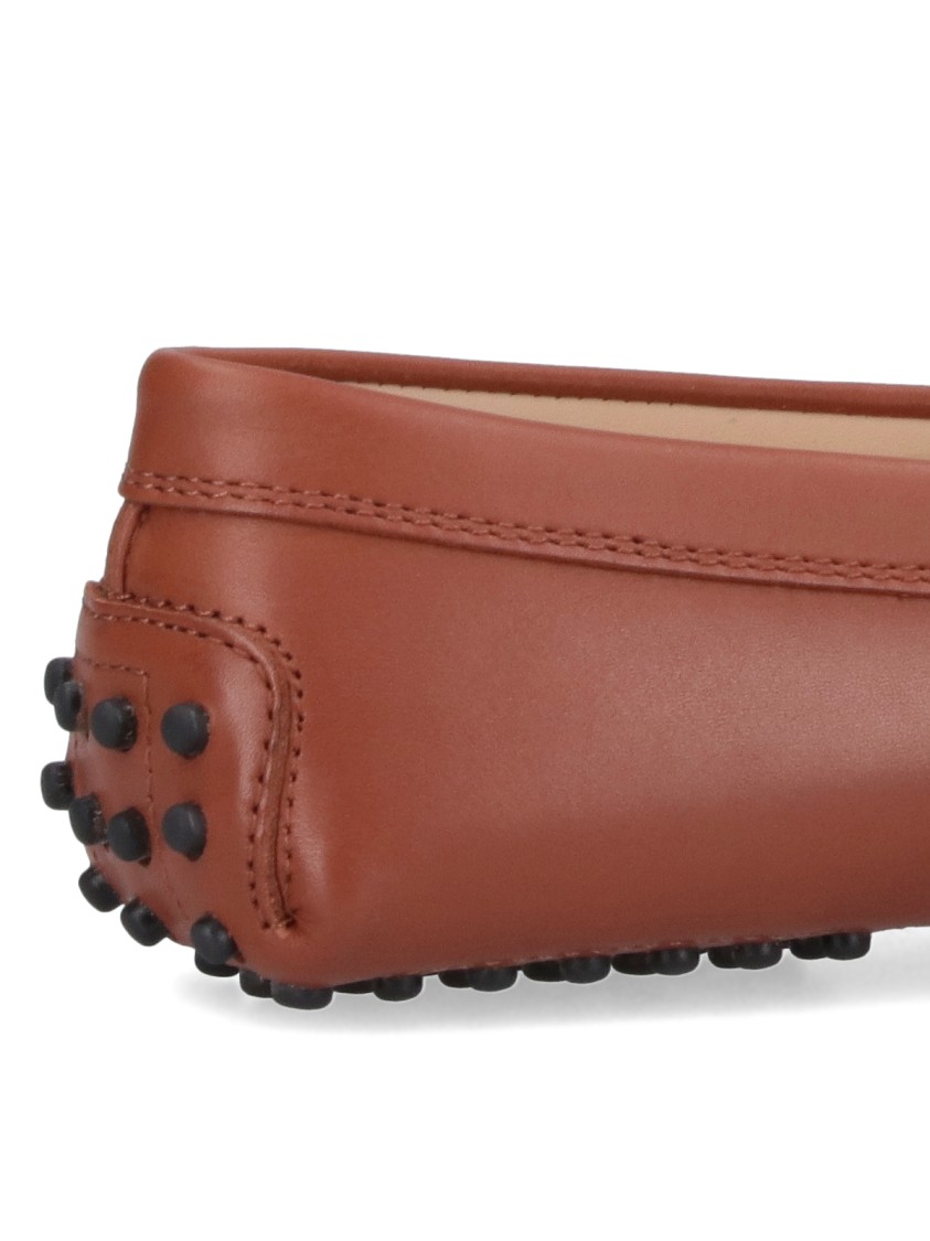 TOD'S TOD'S "GOMMINO" MOCCASINS – BROWN 