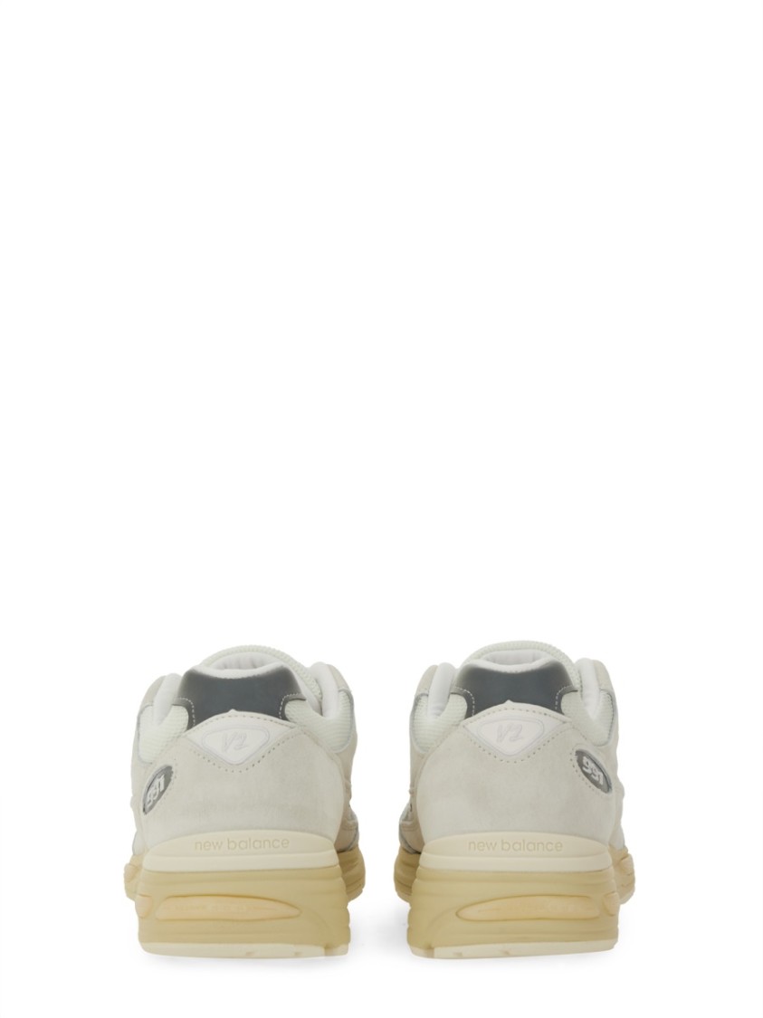New Balance Sporty Pigskin And Mesh Sneakers With Cushioned Sole In Neutrals