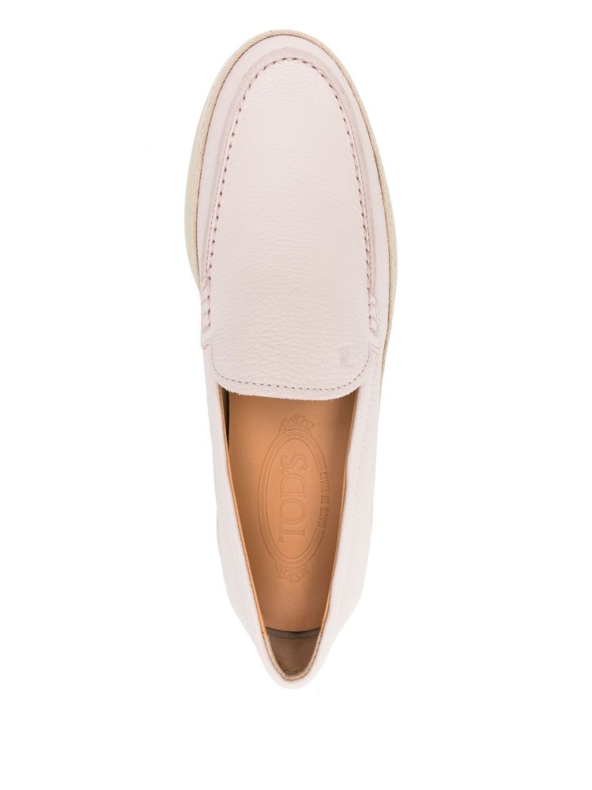 Tod's Calfskin Pink Flat Shoes In Neutral