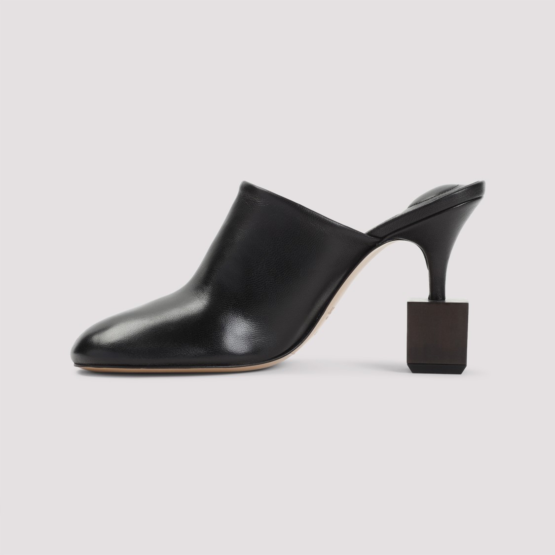 Shop Jacquemus Bisou Mules In Black