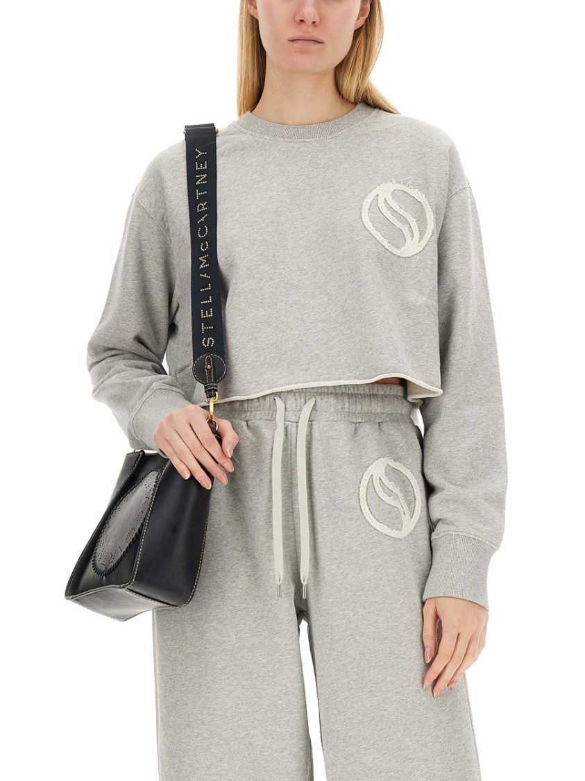 STELLA MCCARTNEY STELLA MCCARTNEY CROPPED GREY SWEATSHIRT WITH SUBTLE LOGO