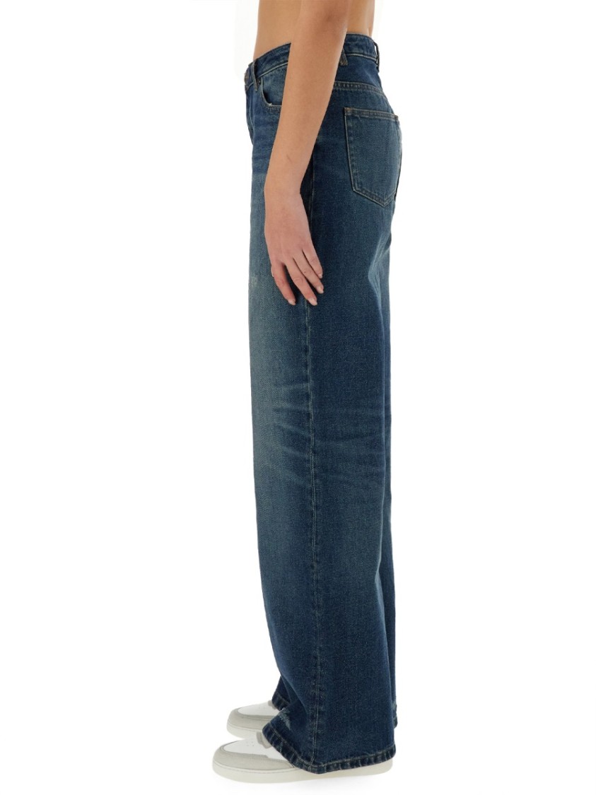 Apc Elisabeth Straight Jeans In Blue