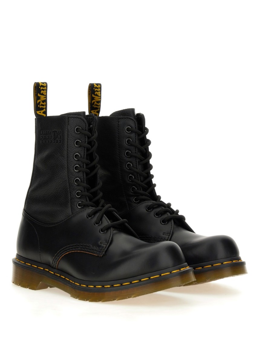 MM6 MAISON MARGIELA DR. MARTENS X MM6 BY MAISON MARGIELA "THE 1490 / 1461" BOOT