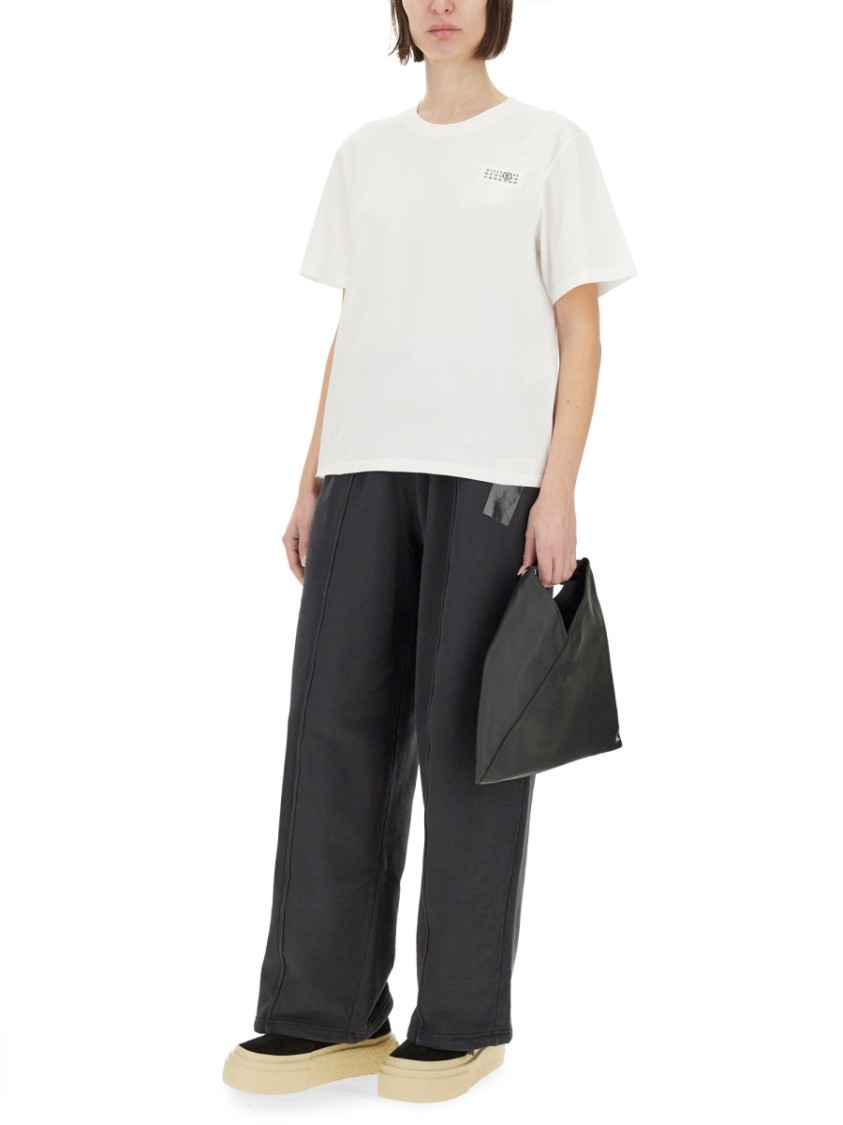 Shop Mm6 Maison Margiela Mm6 By Maison Margiela Relaxed-fit Cotton T-shirt With Subtle Logo Detail In White