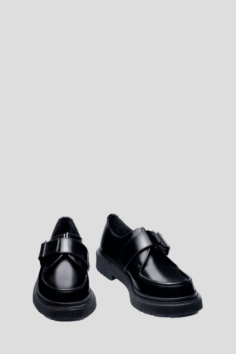 Adieu Type 136 Lace Ups In Black