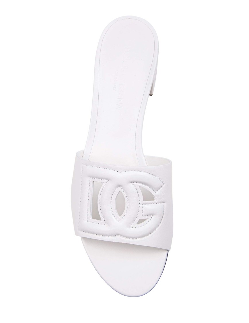 Dolce & Gabbana White Mules With Low Heel And Dg Millennials Detail In Smooth Leather Woman In White