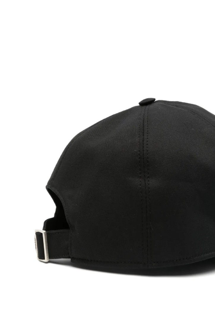 MSGM MSGM CLASSIC BLACK CAP WITH STRUCTURED CROWN AND ADJUSTABLE FIT