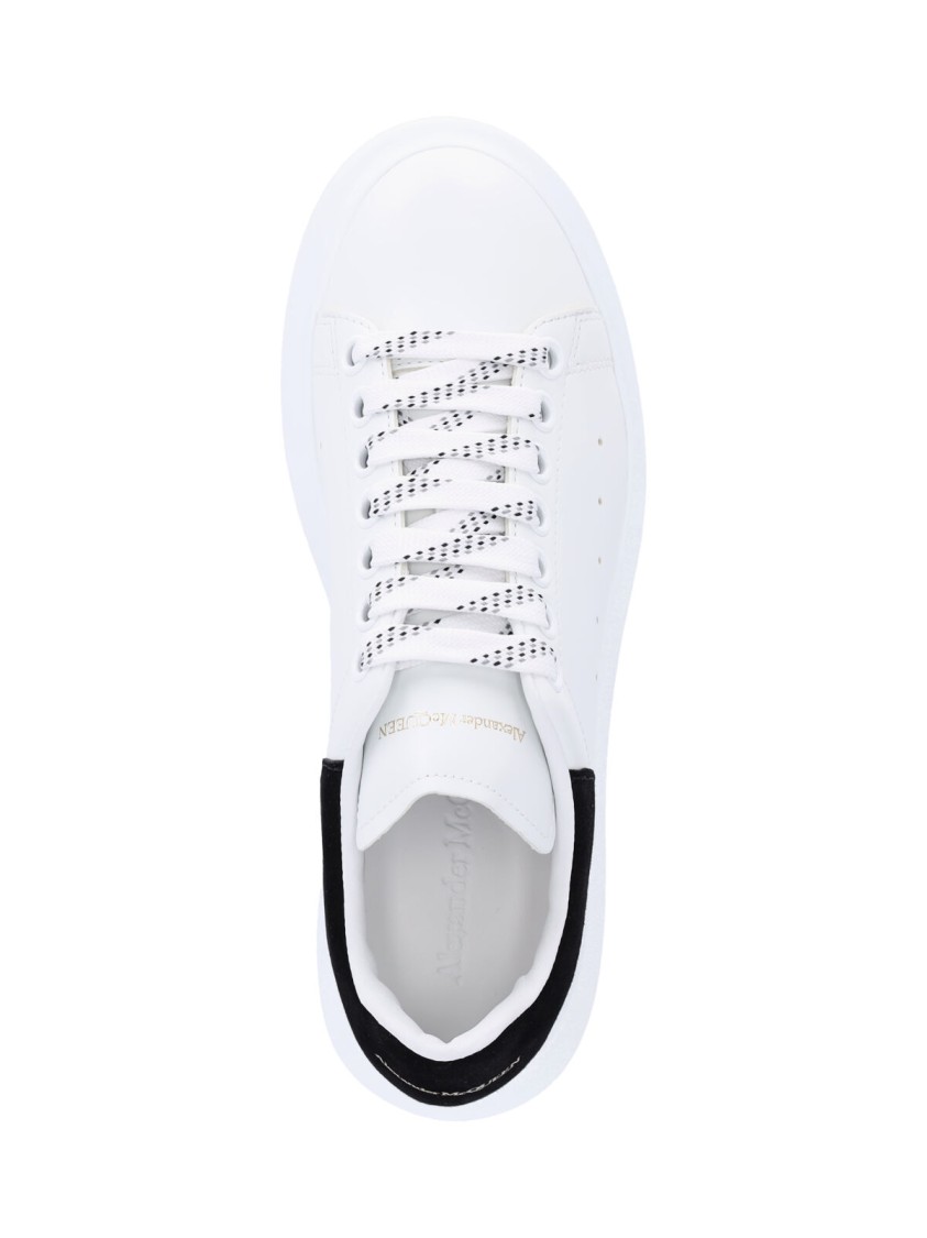 Alexander Mcqueen White Sneakers With Logo On The Tongue And Logo Lettering On The Rear In Leather W