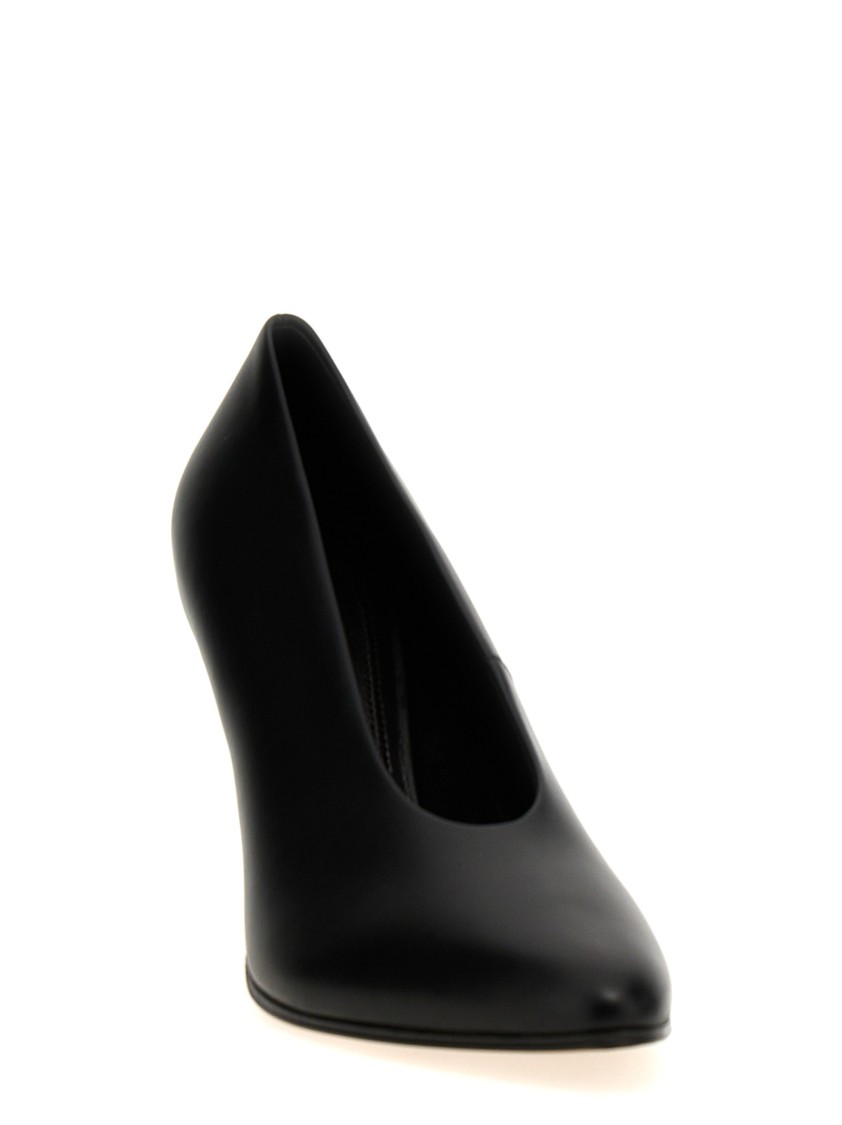 The Row 'prudens' Pointed Toe Pumps In Black