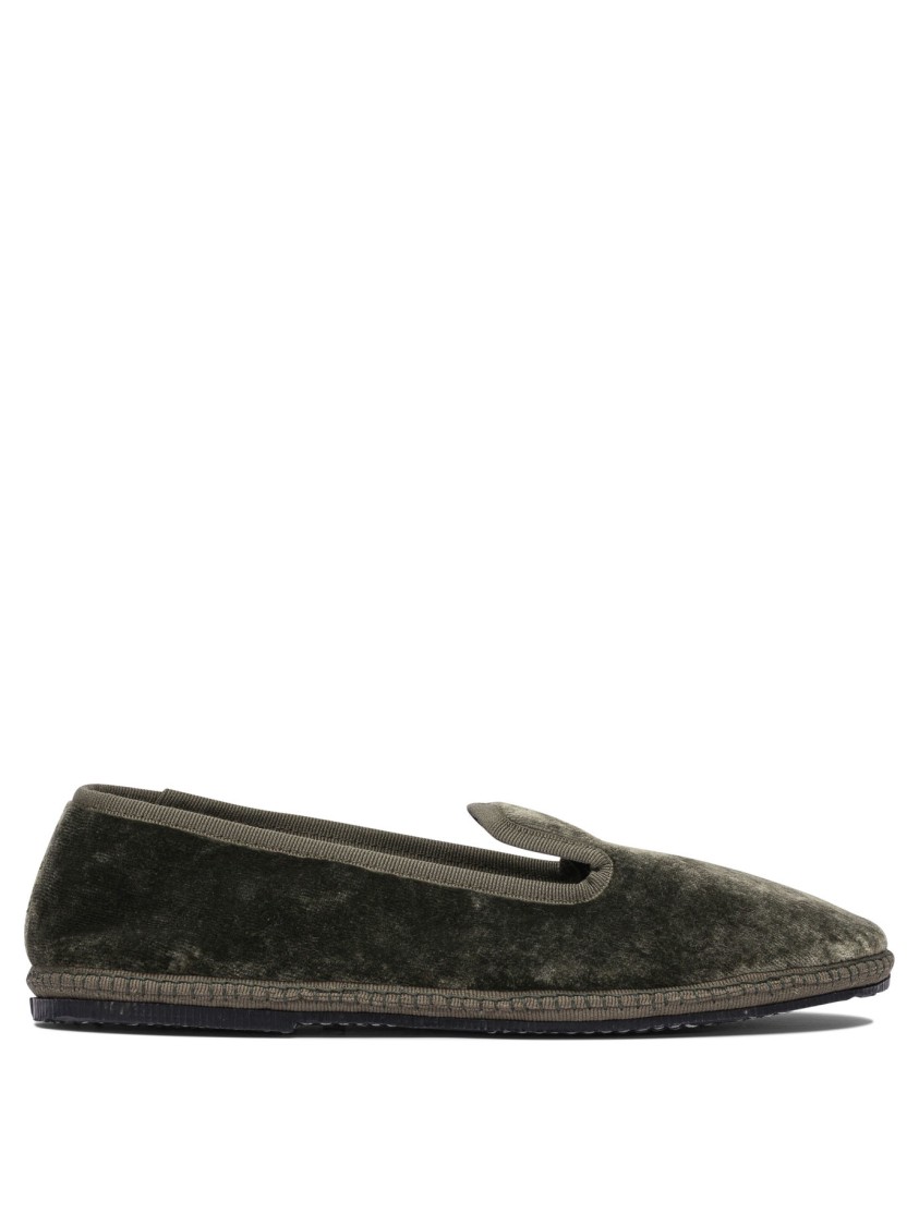 Sentier Di Segantin Roberta Green Loafers With Plush Texture And Durable Sole In Black