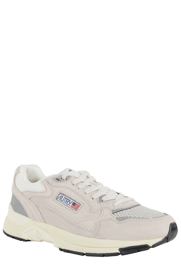 Autry Round Toe Mesh Panels Contrast Sole Sneakers
