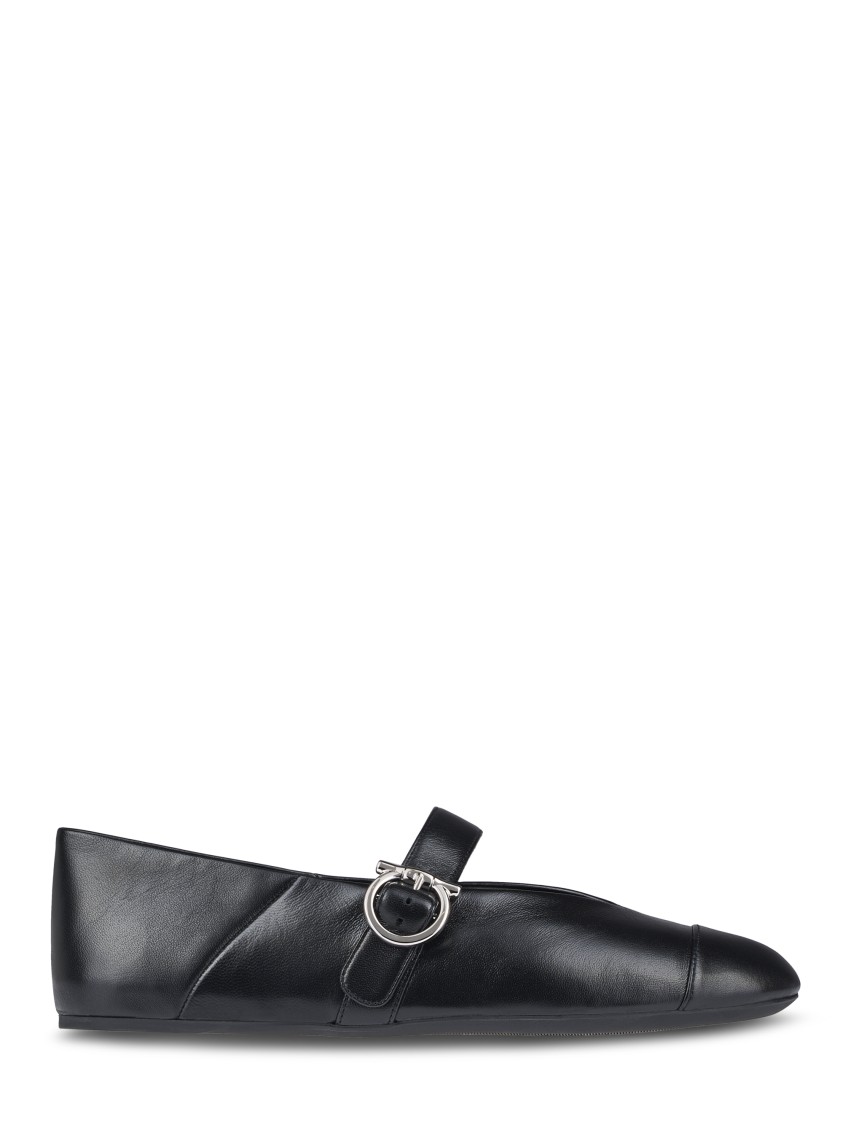 Ferragamo Rounded Toe Flat Shoes With Delicate Instep Strap In Black