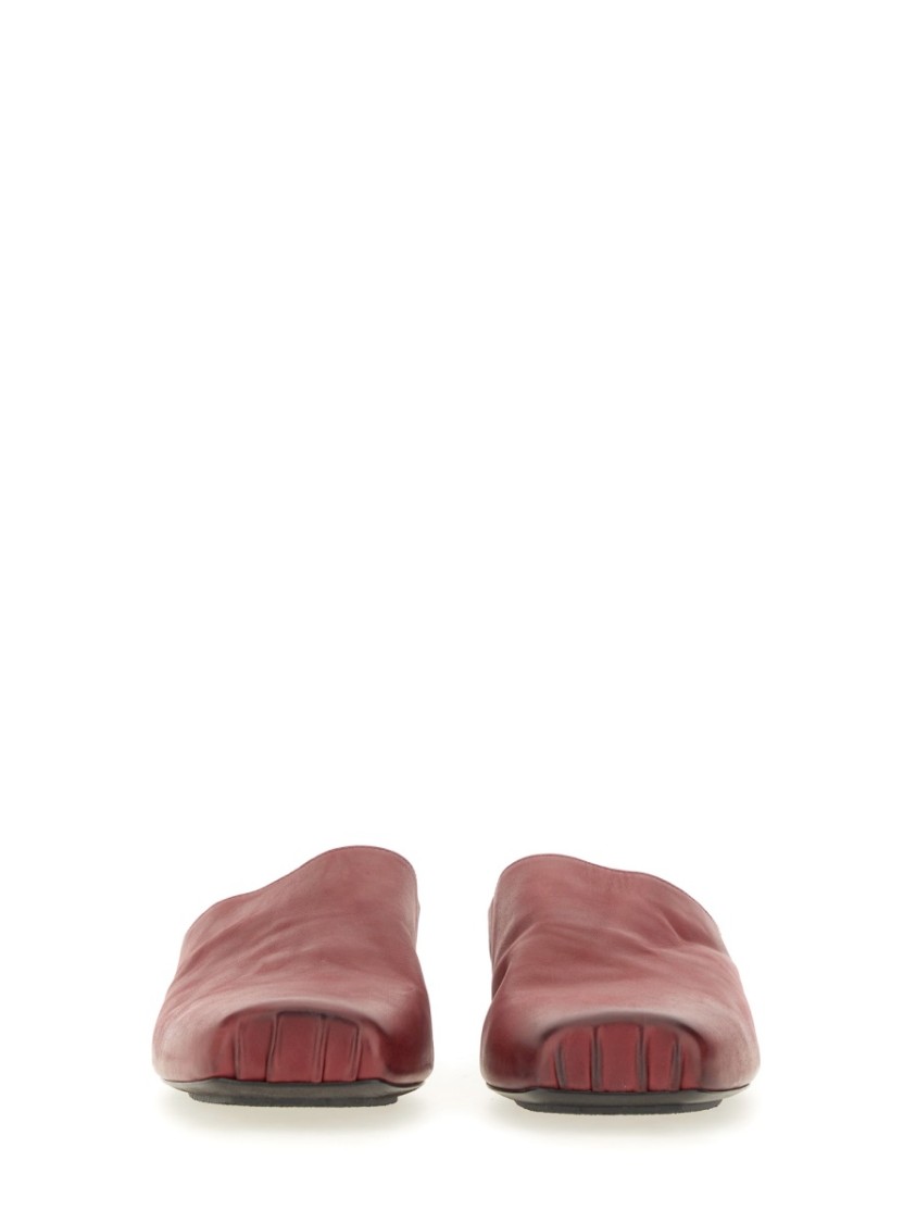 Shop Uma Wang Ballet Slippers In Burgundy