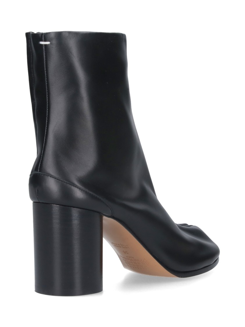 Maison Margiela Block Heel Leather Round Toe Boots In Black