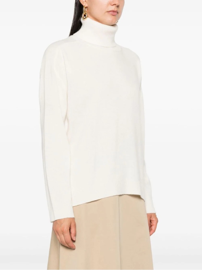 P.a.r.o.s.h . Relaxed Fit Turtleneck Sweater In White