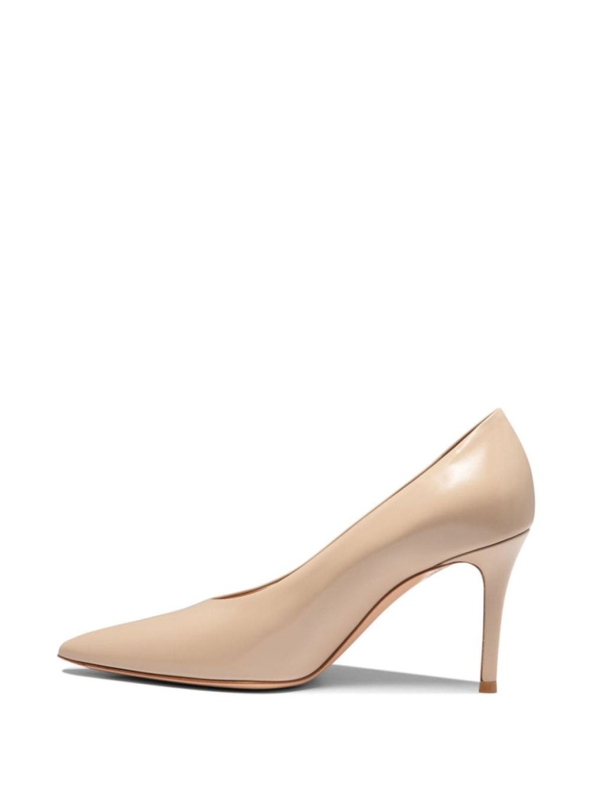 GIANVITO ROSSI GIANVITO ROSSI BEIGE POINTED PUMPS
