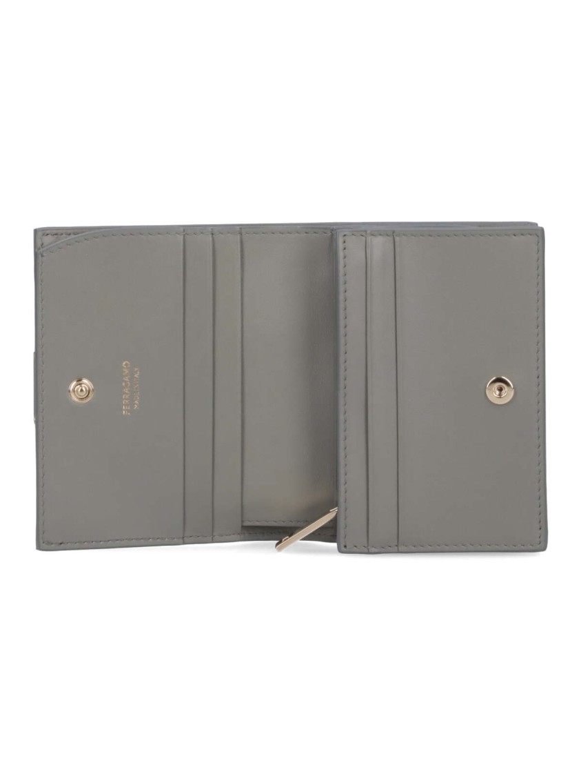Ferragamo Compact 'hug' Wallet – Grey